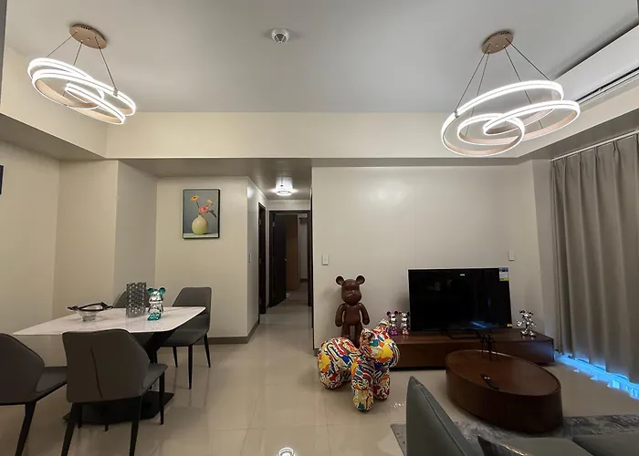 Adjacent 4br, 5br, 6br,7br,8br, 9br, 10br For Group Event & Family Reunion Ii Seaview Or Pool View Ii Next To Okada, Airport, Moa
