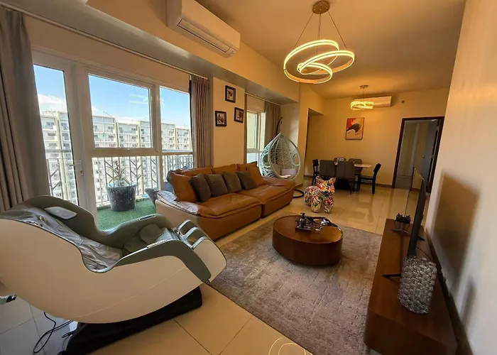 Adjacent 4br, 5br, 6br,7br,8br, 9br, 10br For Group Event & Family Reunion Ii Seaview Or Pool View Ii Next To Okada, Airport, Moa Apartment *