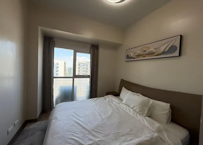 Apartment Adjacent 4br, 5br, 6br,7br,8br, 9br, 10br For Group Event & Family Reunion Ii Seaview Or Pool View Ii Next To Okada, Airport, Moa *