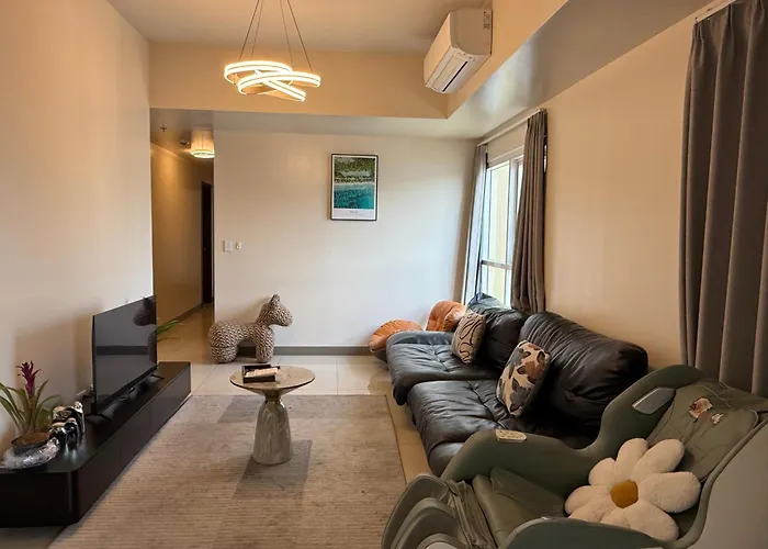 Apartment Adjacent 4br, 5br, 6br,7br,8br, 9br, 10br For Group Event & Family Reunion Ii Seaview Or Pool View Ii Next To Okada, Airport, Moa Manila