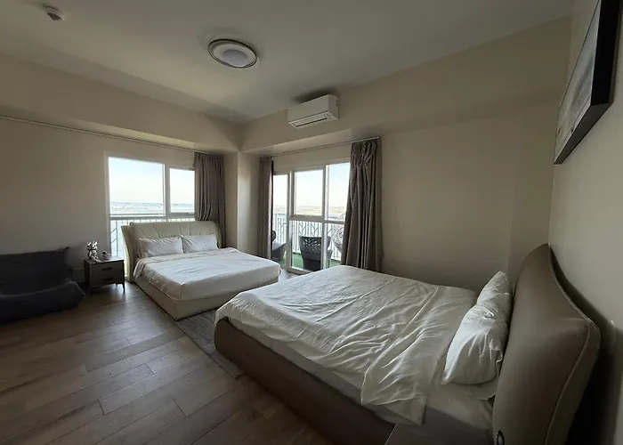 Adjacent 4br, 5br, 6br,7br,8br, 9br, 10br For Group Event & Family Reunion Ii Seaview Or Pool View Ii Next To Okada, Airport, Moa Apartment Manila