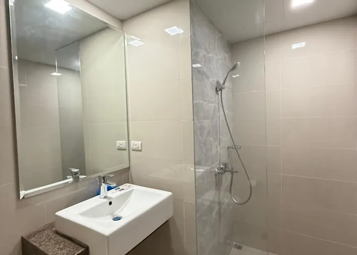 Adjacent 4br, 5br, 6br,7br,8br, 9br, 10br For Group Event & Family Reunion Ii Seaview Or Pool View Ii Next To Okada, Airport, Moa Apartment