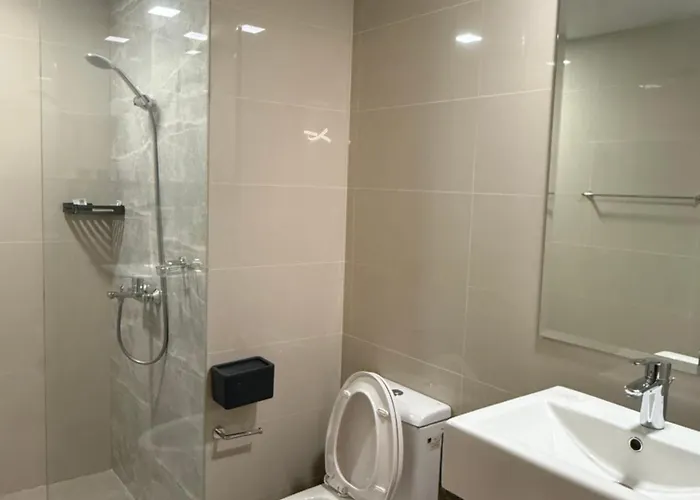 Adjacent 4br, 5br, 6br,7br,8br, 9br, 10br For Group Event & Family Reunion Ii Seaview Or Pool View Ii Next To Okada, Airport, Moa Apartment Manila